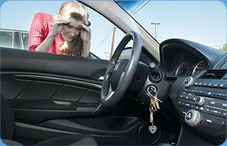 Locksmith Master Store San Mateo, CA 650-946-3424 - locked-keys-in-car